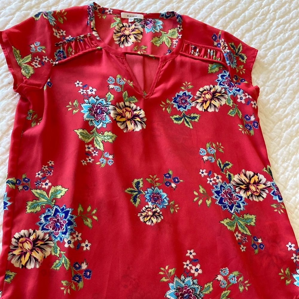 Pleione pink floral cap sleeve blouse